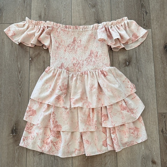Express Floral Smocked Tiered Dress - Picture 5 of 5
